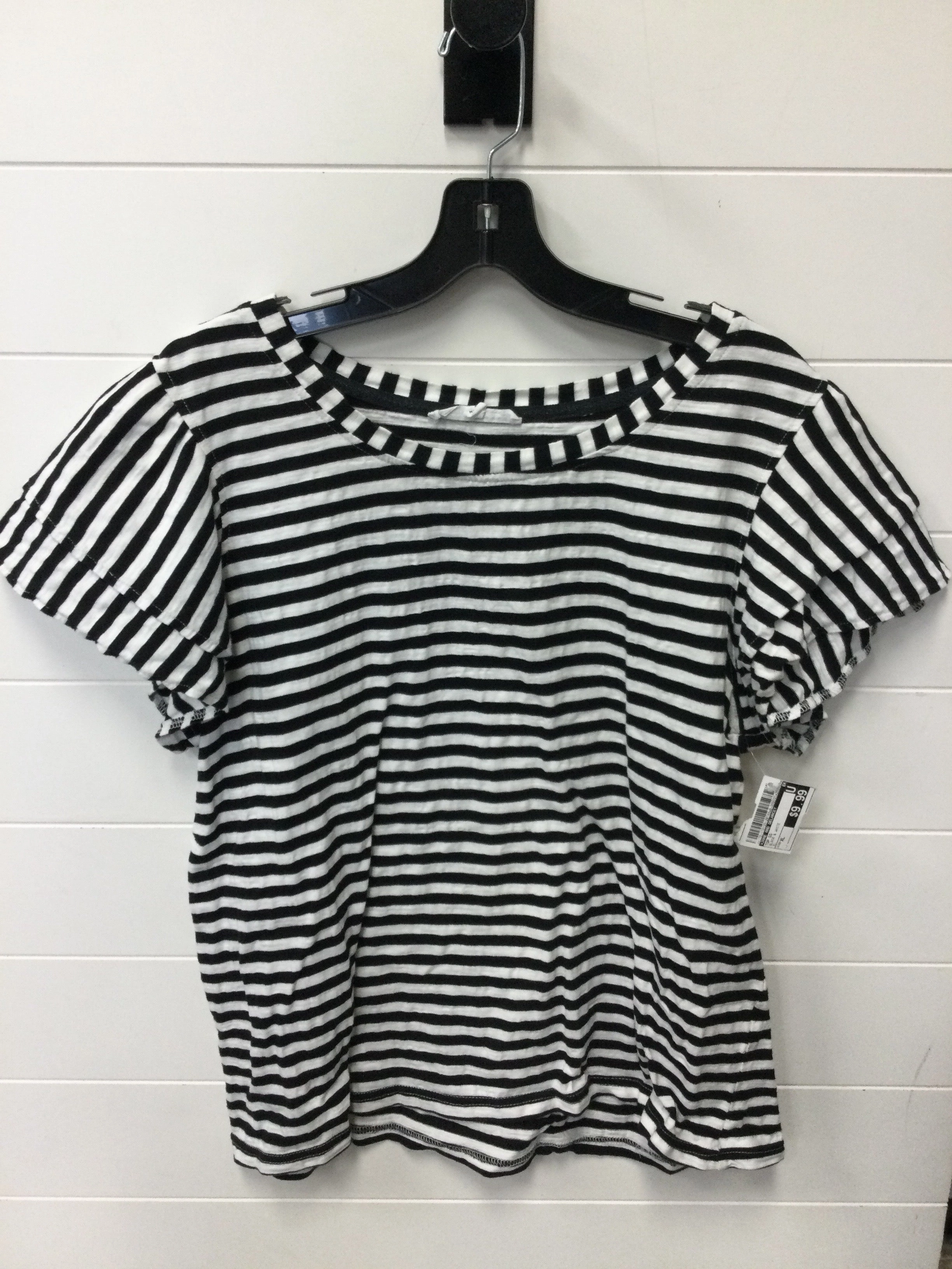 Top Ss By Jane And Delancey In Black & White, Size:Xl Wrinkle Resistant Texture Subtle Logo Placement