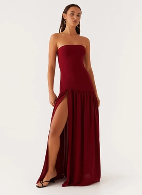 Contemporary Style Soft Contour Eden Strapless Maxi Dress - Maroon