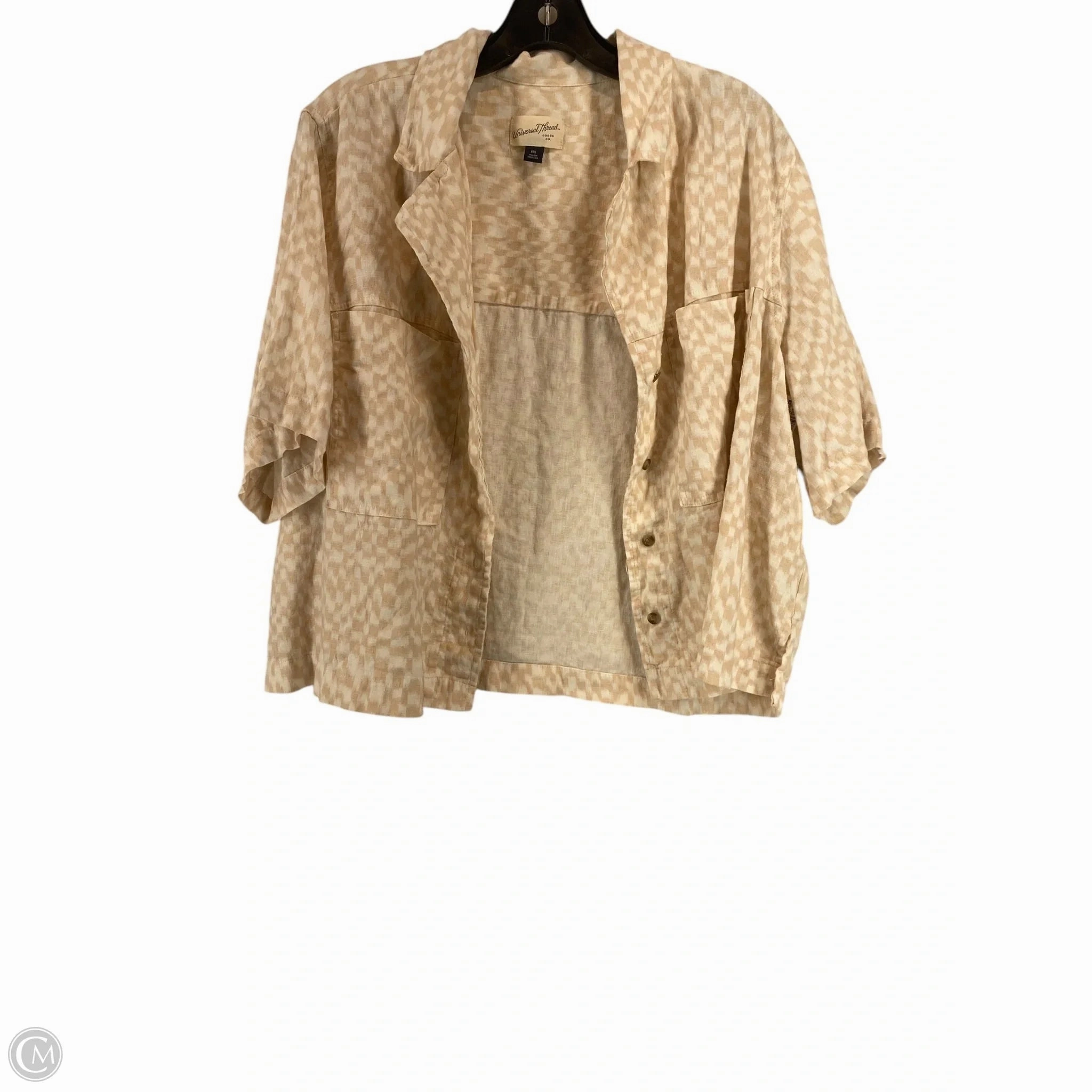 Top Short Sleeve By Universal Thread In Tan & White, Size: Xxl Fade Resistant Dye Comfy Base