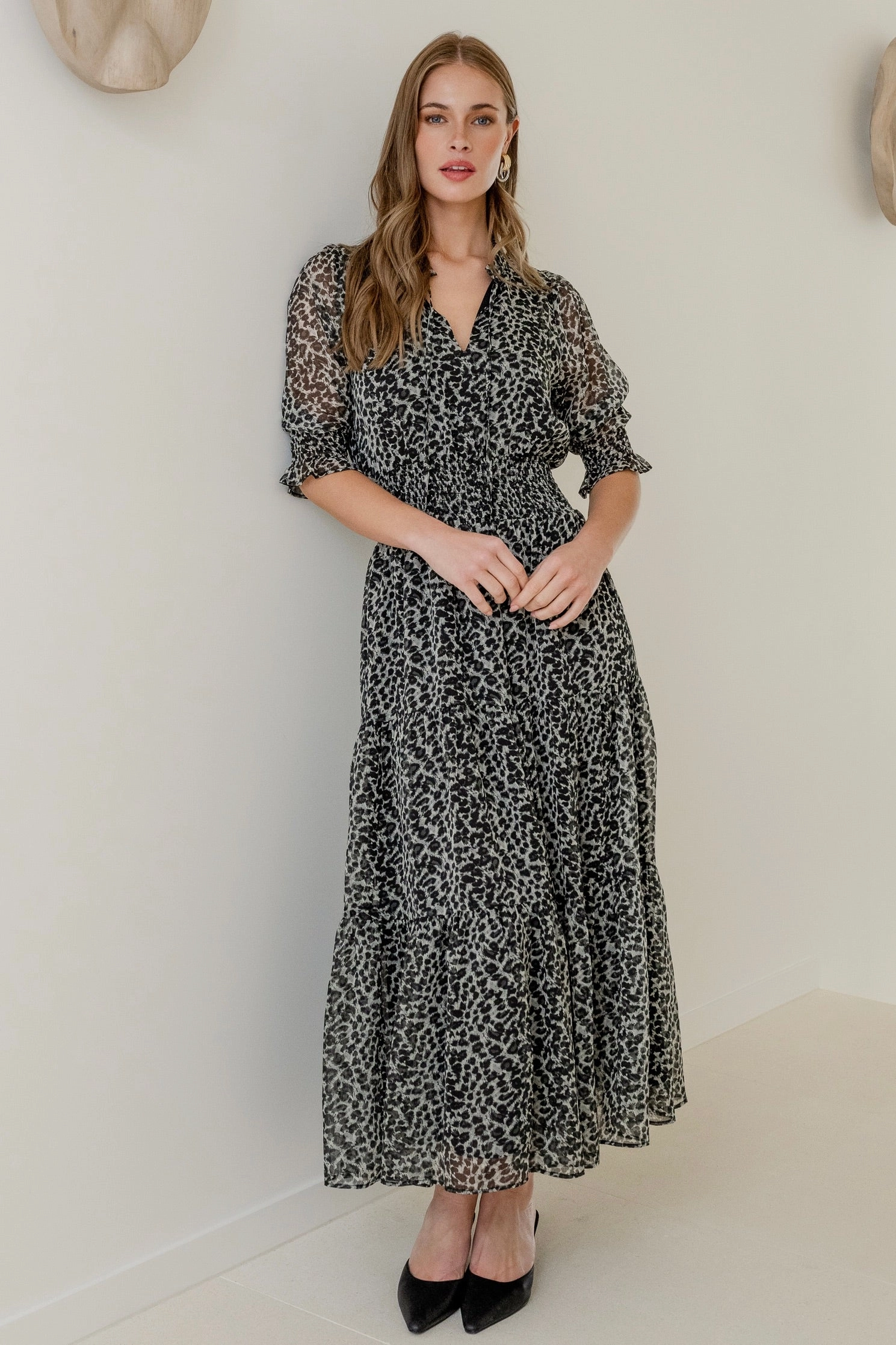 Versatile Layer Charlie Charcoal Animal SS V Neck Tiered Midi Dress