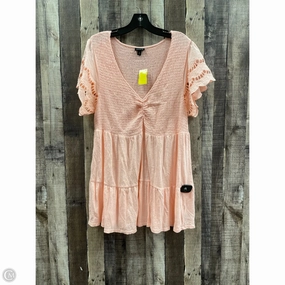 Top Short Sleeve By Torrid In Peach, Size: 2x Active Comfort Style