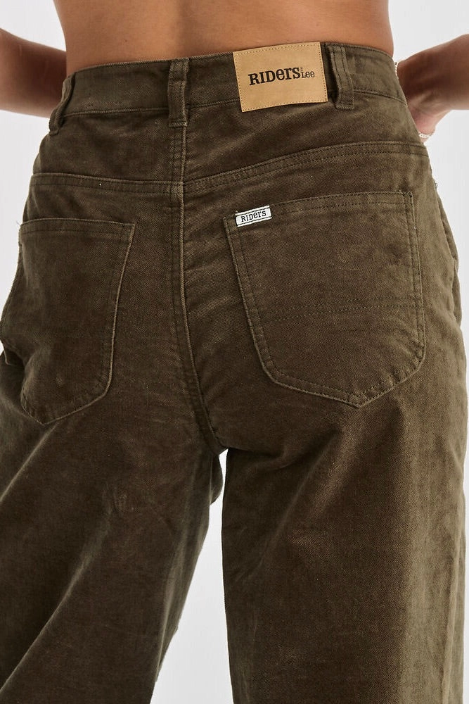 Non Irritating Tags Hi Wide Deep Olive Cord Pant