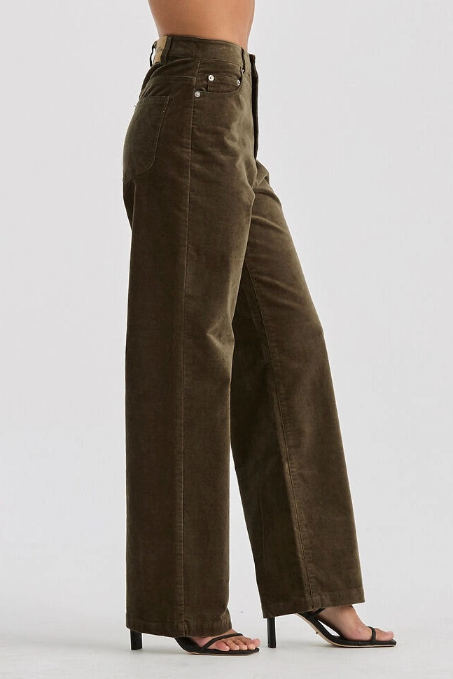 Hi Wide Deep Olive Cord Pant Breathable layers All-Day Wear