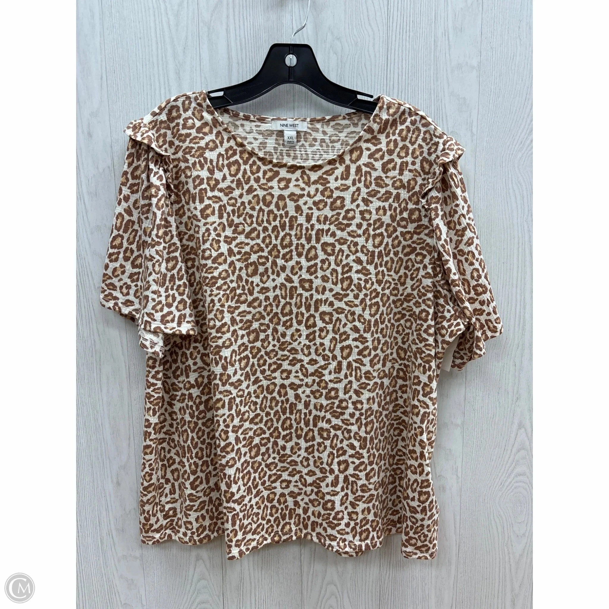 Top Short Sleeve Basic By Nine West In Animal Print, Size: 2x Urban Style Essential Style Wear