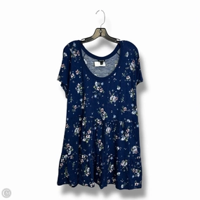 Top Short Sleeve Basic By Torrid In Blue, Size: 3x Casual Flex Fit