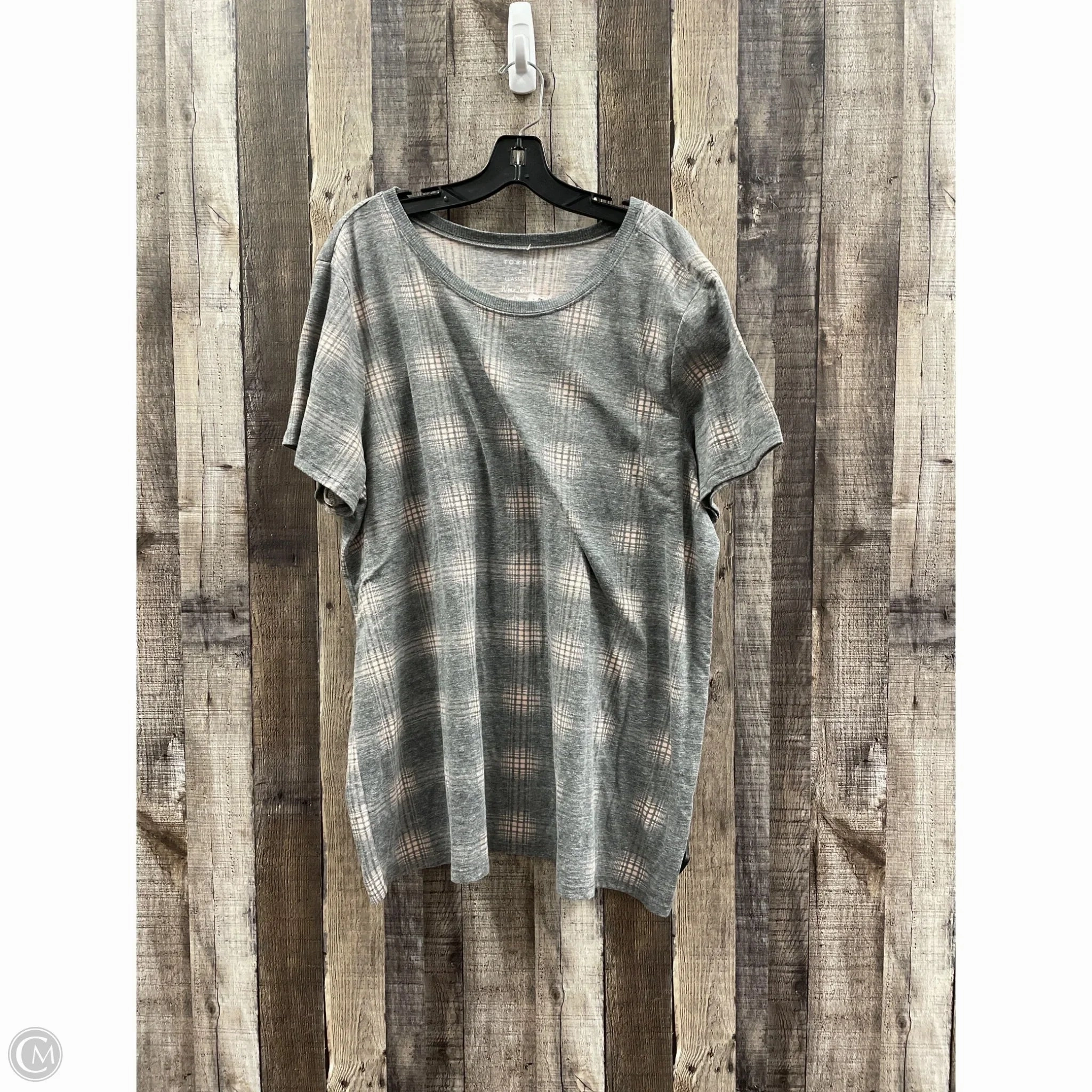 Top Short Sleeve Basic By Torrid In Plaid Pattern, Size: 3x Essential Top Chilly Day Wear