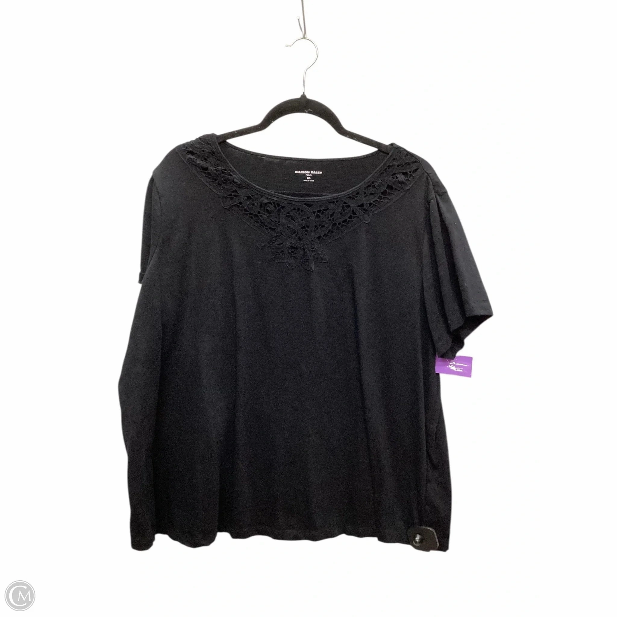 Top Short Sleeve By Allison Daley In Black, Size: 2x Chic Outfit