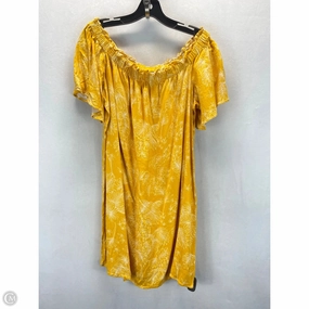 Performance Fit Wear On-the-Go Comfort Top Short Sleeve By Ana In White & Yellow, Size: Xxl