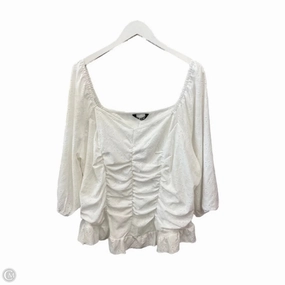 Top Short Sleeve By Bloomingdales In White, Size: 3x Elegant