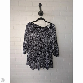 Top Short Sleeve By Christopher And Banks In Black & White, Size: Xl Abstract print Sporty and Cool