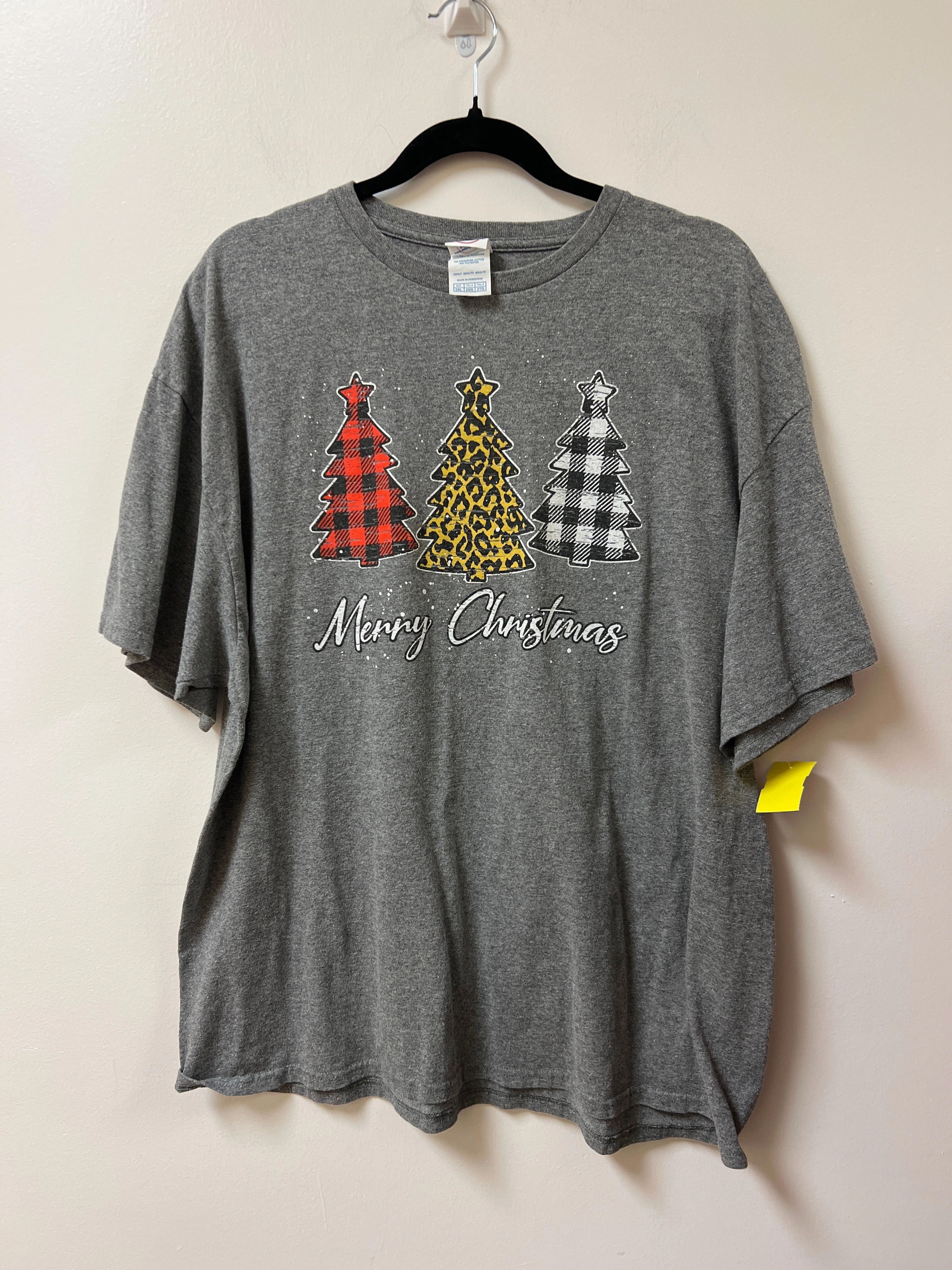 Top Short Sleeve By Clothes Mentor In Grey, Size: 2x FlexibleKnit Casual Fit