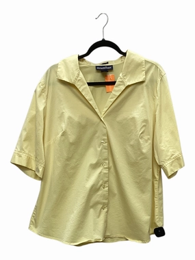 Top Short Sleeve By Clothes Mentor  Size: 1x Comfortable Look