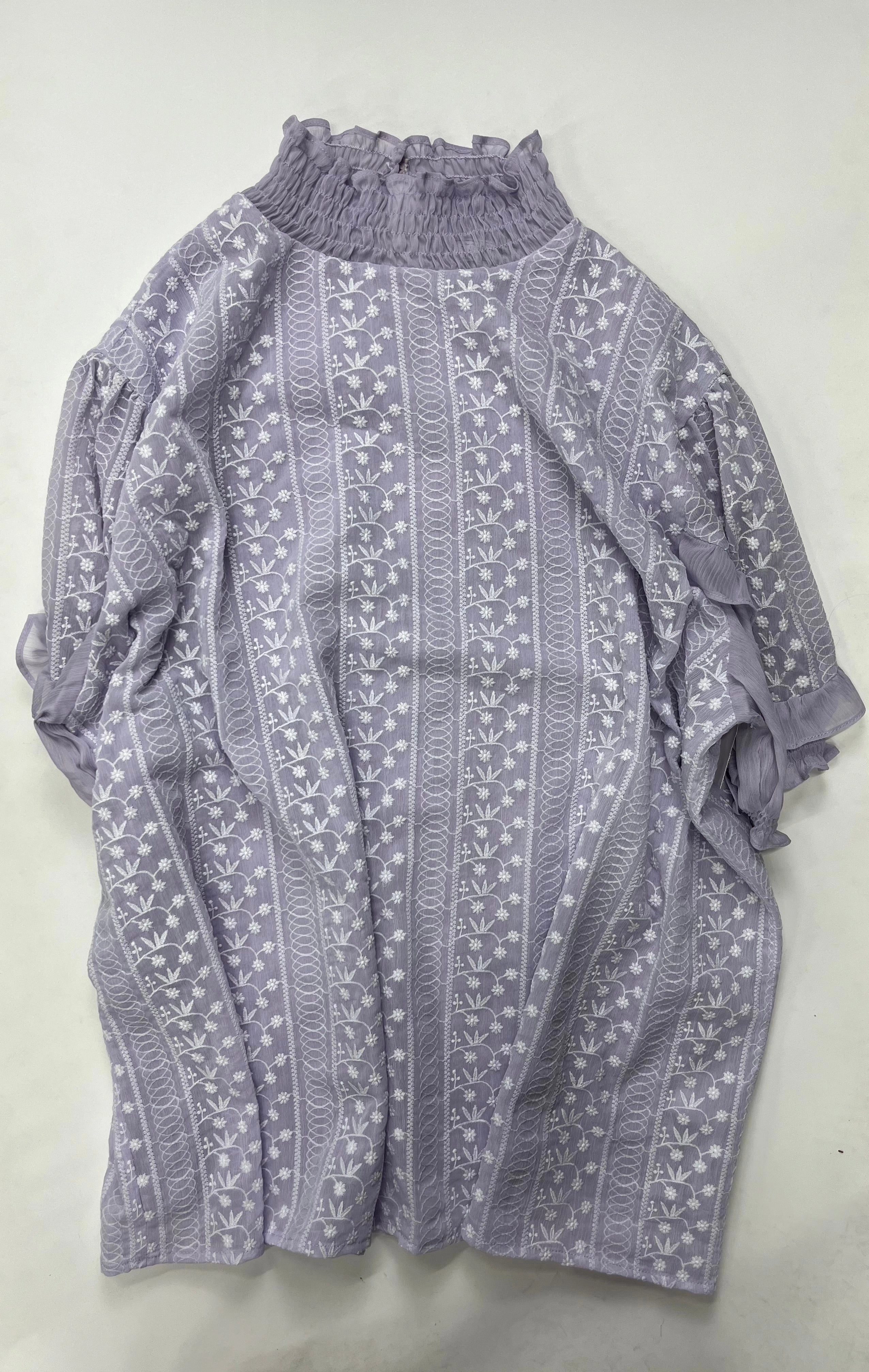 NeutralTonesCollection Top Short Sleeve By Darling  Size: 3x