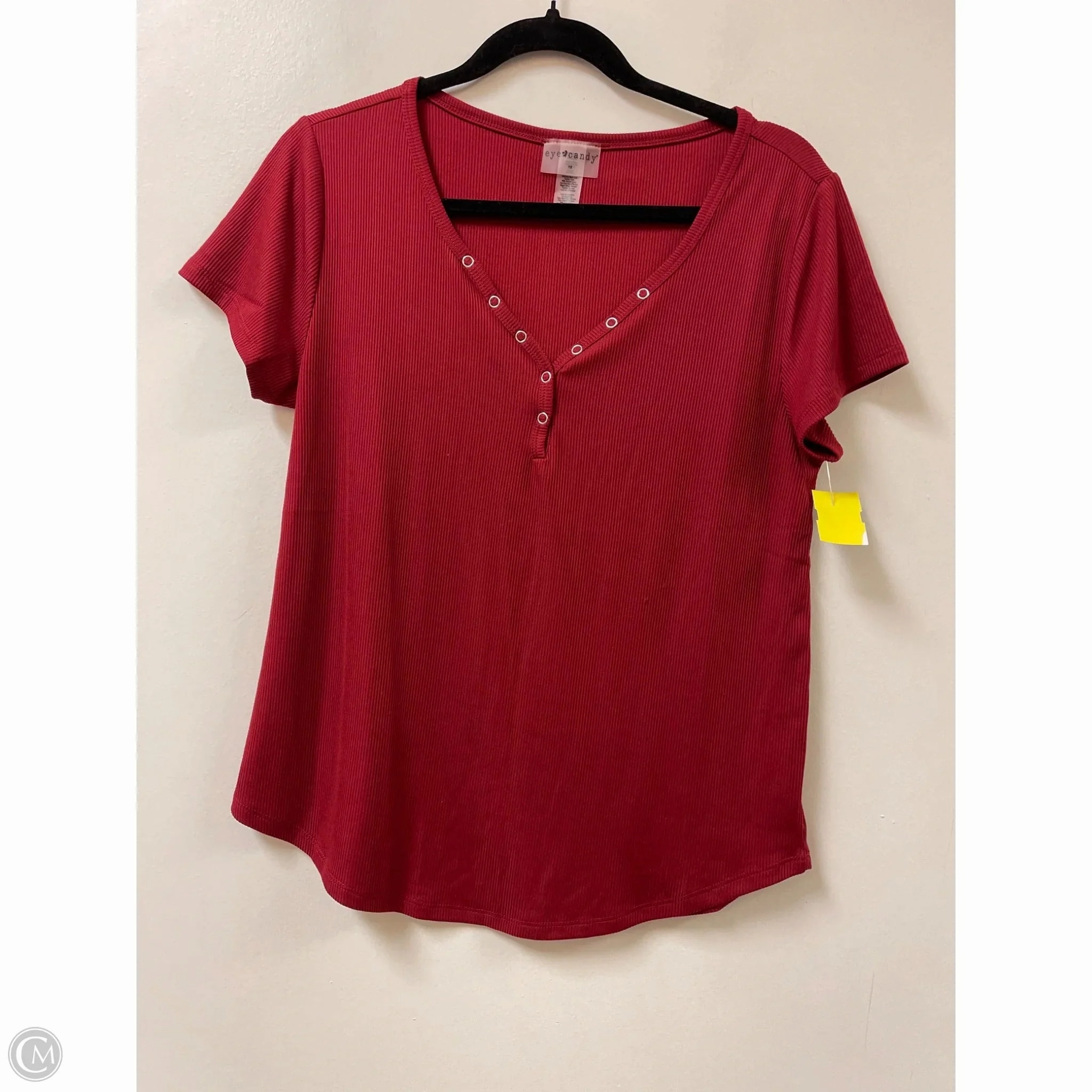 Top Short Sleeve By Eye Candy In Red, Size: 1x Outdoor Adventure Easy Wear