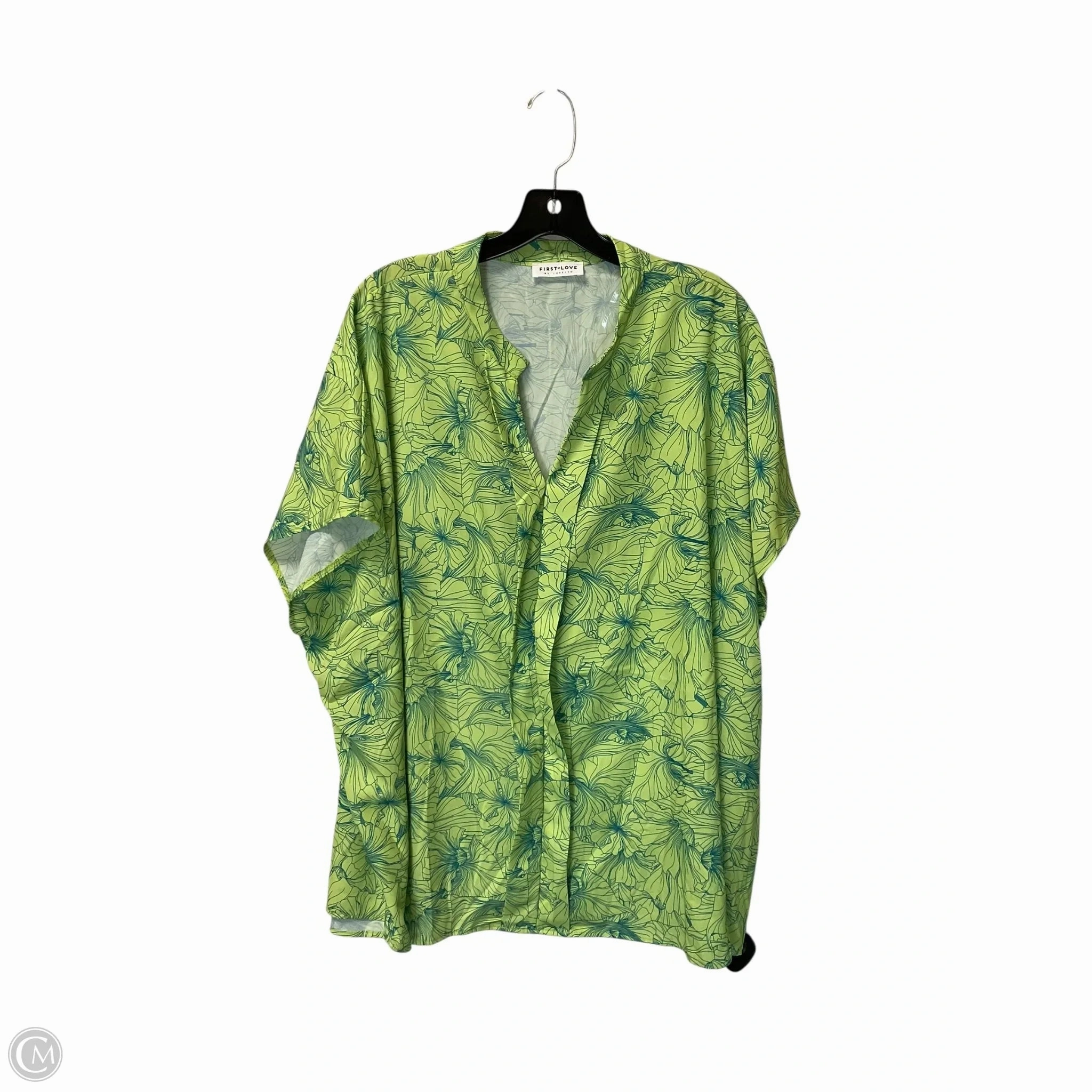 Top Short Sleeve By First Love In Green, Size: 2x Everyday Trend