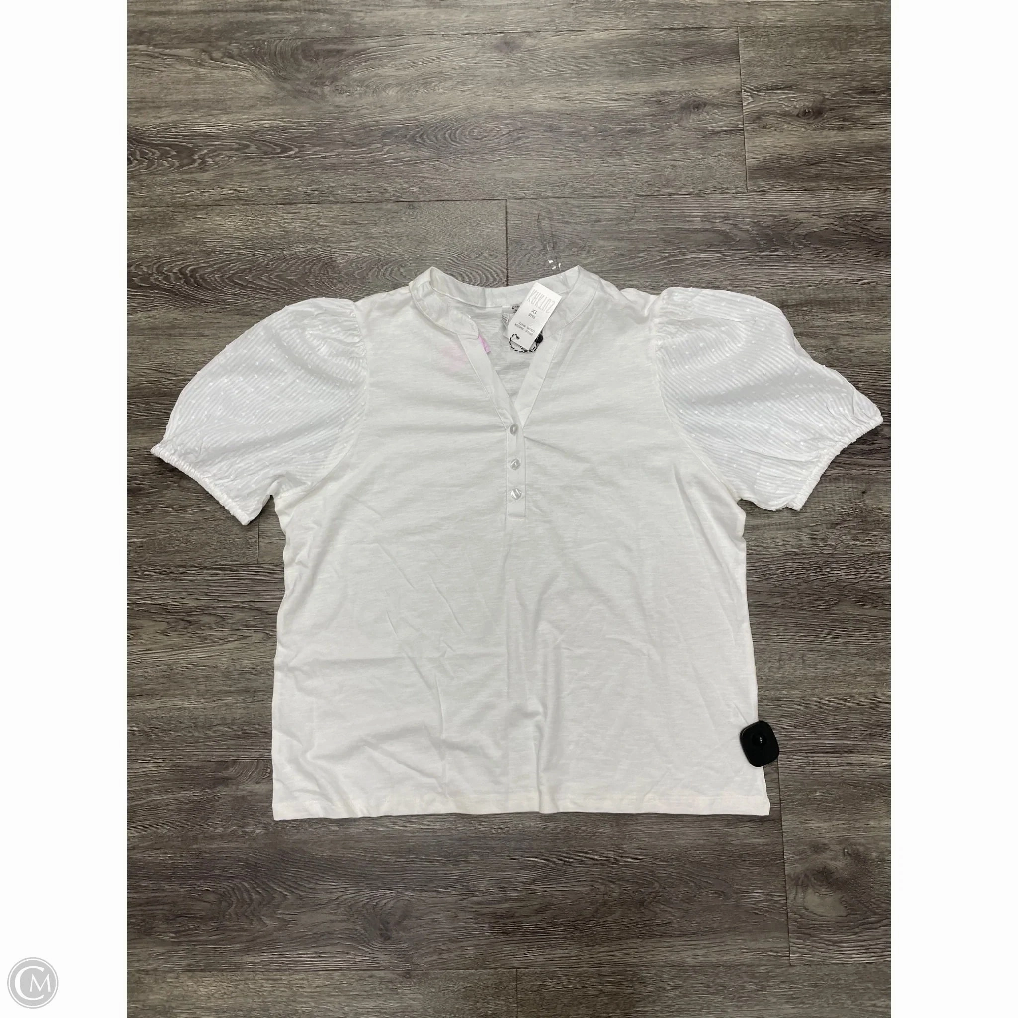 Top Short Sleeve By Kaktus In White, Size: 1x School Uniform Fit Flex