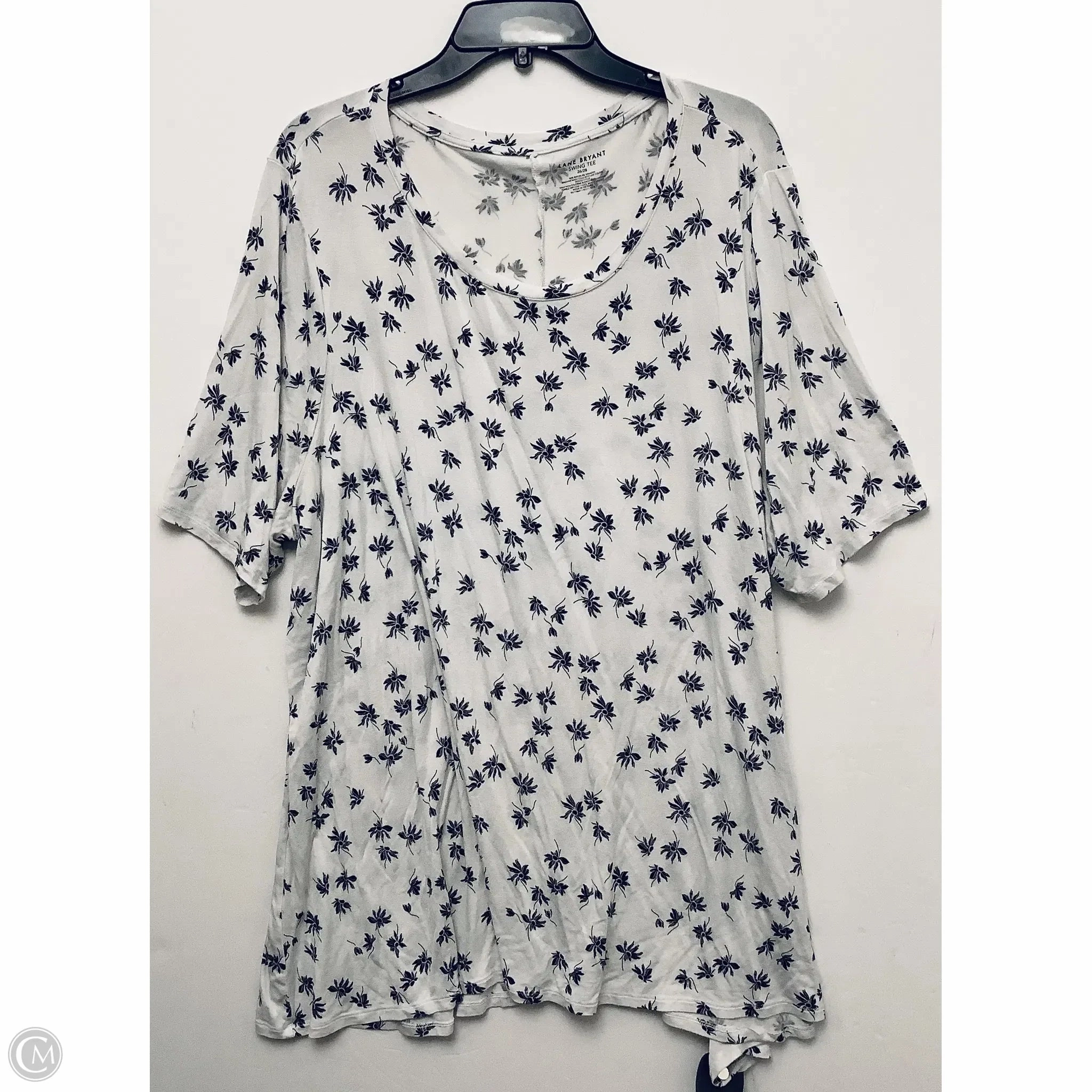 Top Short Sleeve By Lane Bryant In White, Size: 3x Stretch performance