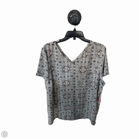 Top Short Sleeve By Maurices In Green & White, Size: 2x Breathable Comfort Wear