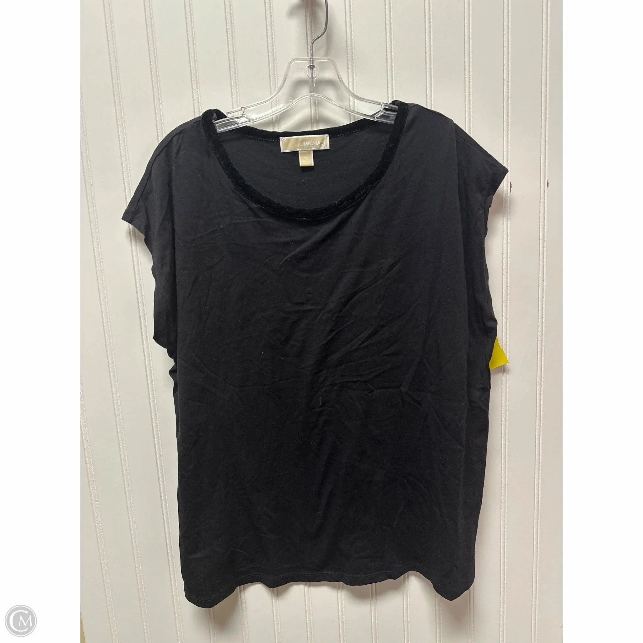 Breathable mesh panel Active Design Wear Top Short Sleeve By Michael By Michael Kors In Black, Size: 1x