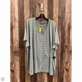 Top Short Sleeve By Old Navy In Blue & White, Size: 3x Stylish and Fun