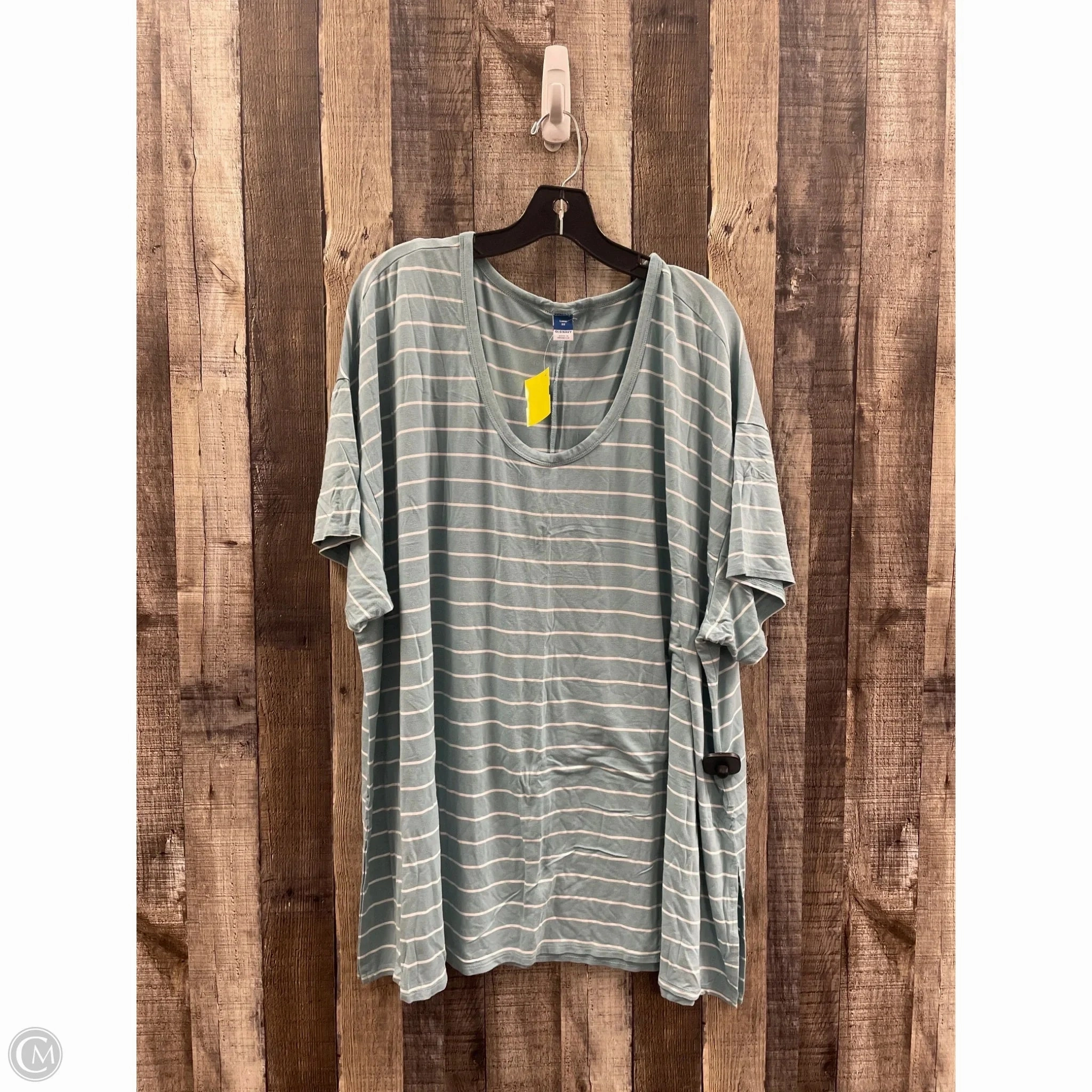 Top Short Sleeve By Old Navy In Blue & White, Size: 3x Stylish and Fun