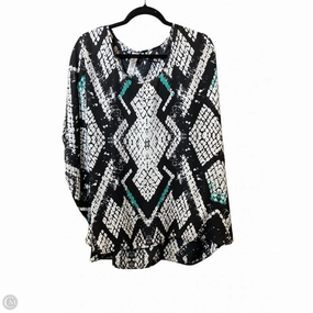 Top Short Sleeve By Pure Energy In Black & White, Size: 2x Flexible Fit Design