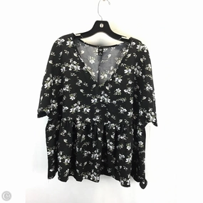 Top Short Sleeve By Shein In Floral Print, Size: 2x Casual Style Wear dry cleanable