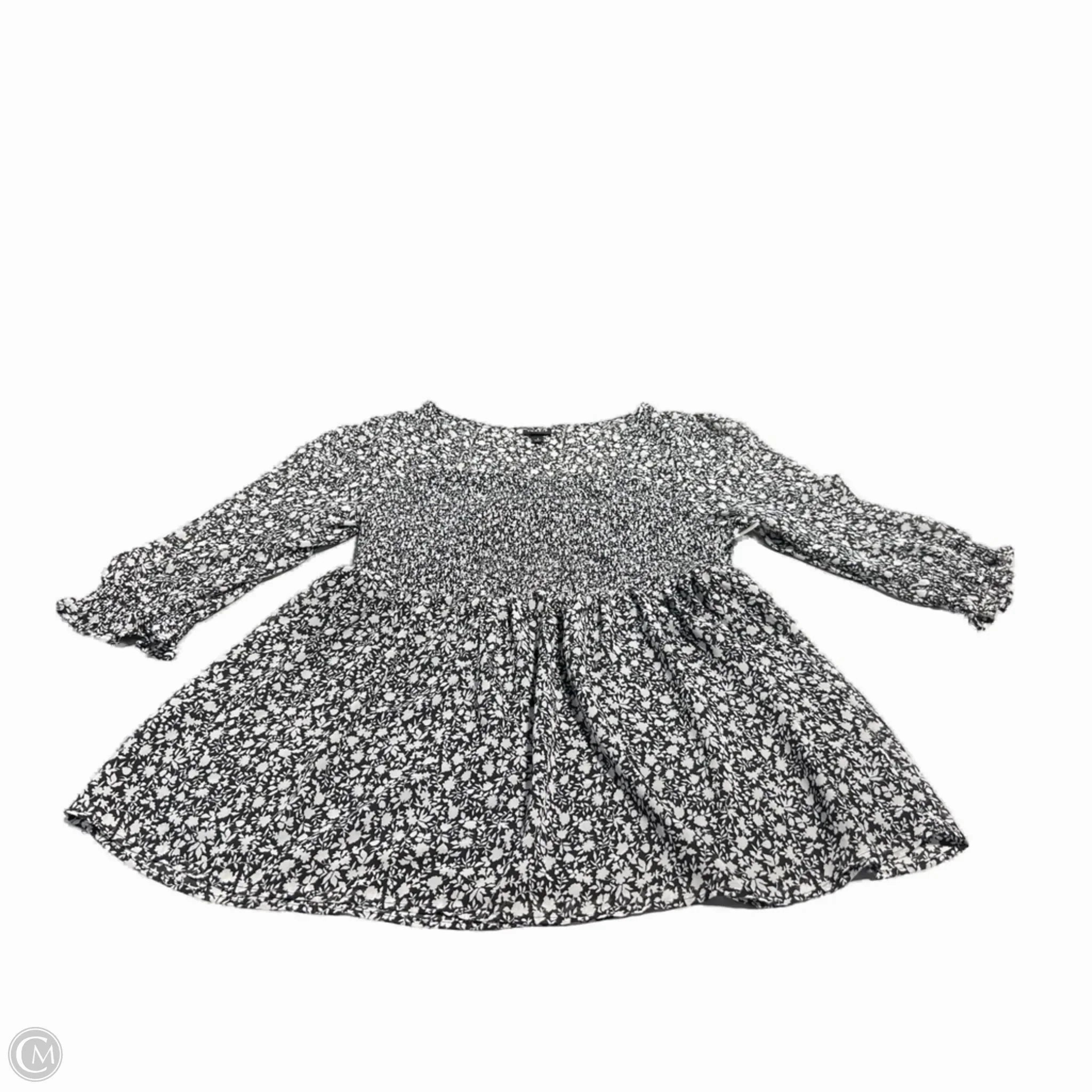 Outdoor Trend Look Cozy Waist Top Short Sleeve By Torrid In Floral Print, Size: 1x