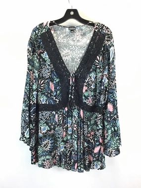 Layering Comfort Easter Top Short Sleeve By Torrid In Floral Print, Size: 2x