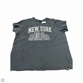 Top Short Sleeve By Torrid In Grey, Size: 3x Perfect Layering