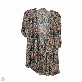 Chic and Cozy Fashion Top Top Short Sleeve By Torrid In Multi-colored, Size: 3x