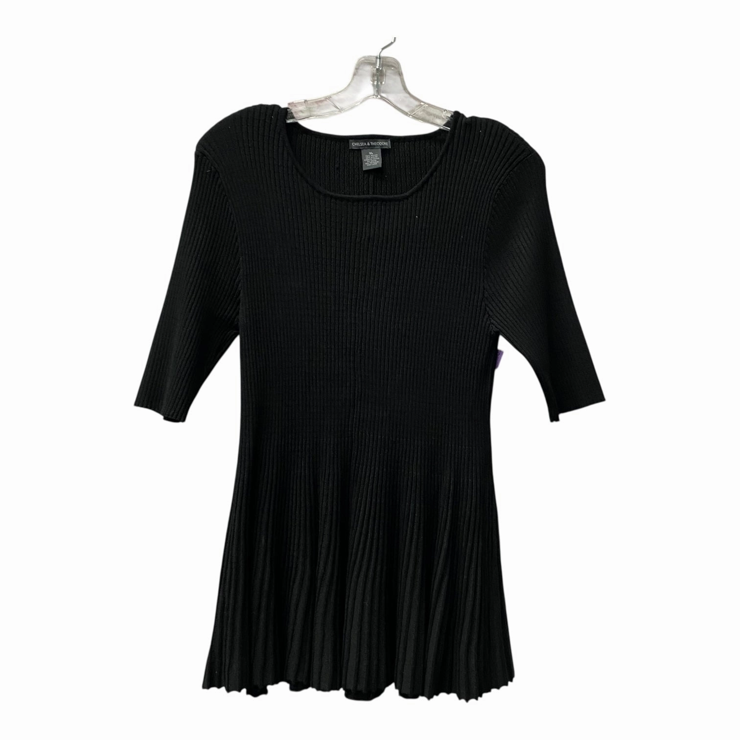 Chic Cut Top Ss By Chelsea And Theodore In Black, Size:Xl