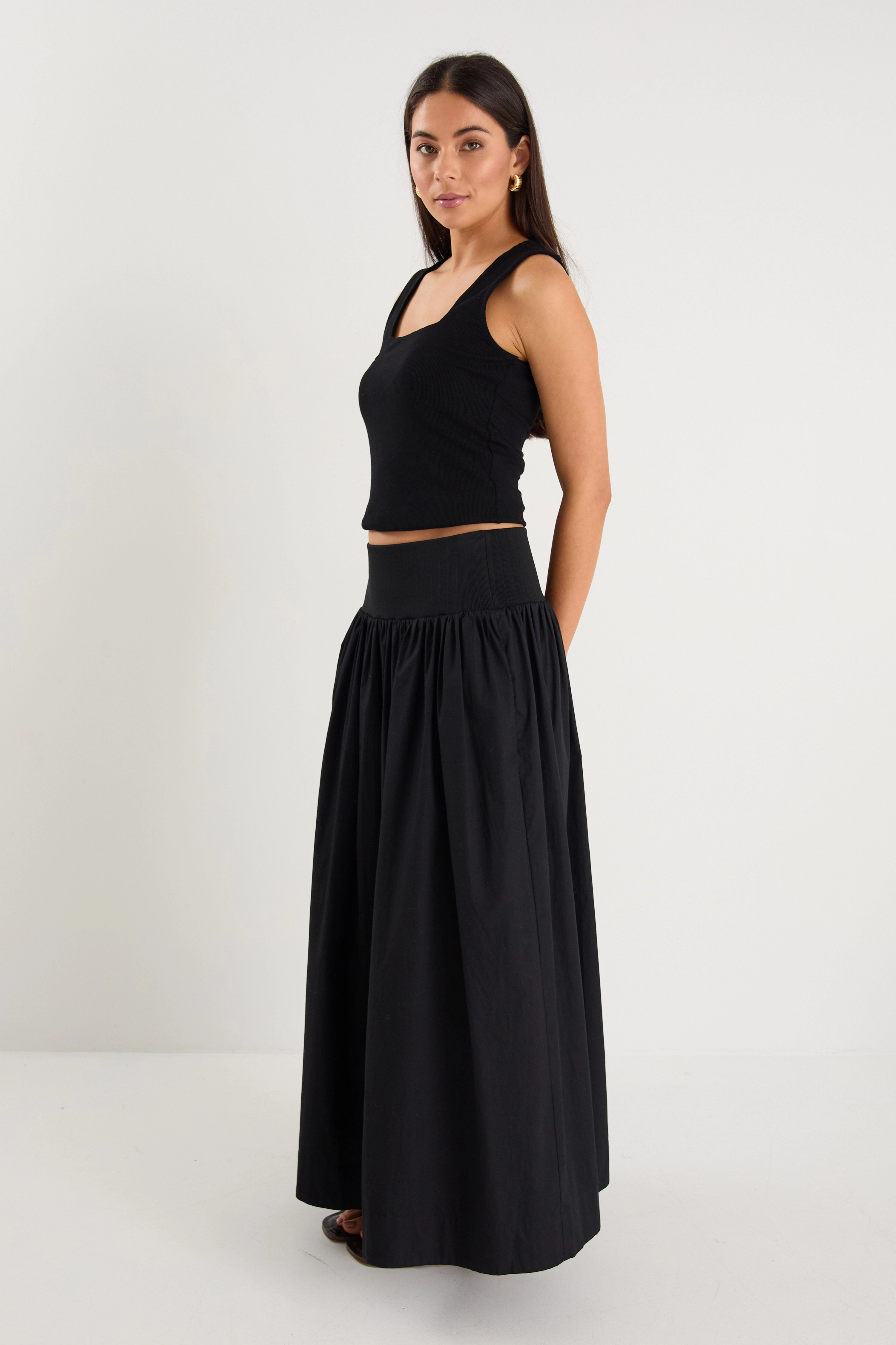 Tallow Black Poplin Rib Waist Maxi Skirt Outfit Moodset Reinforced Hems