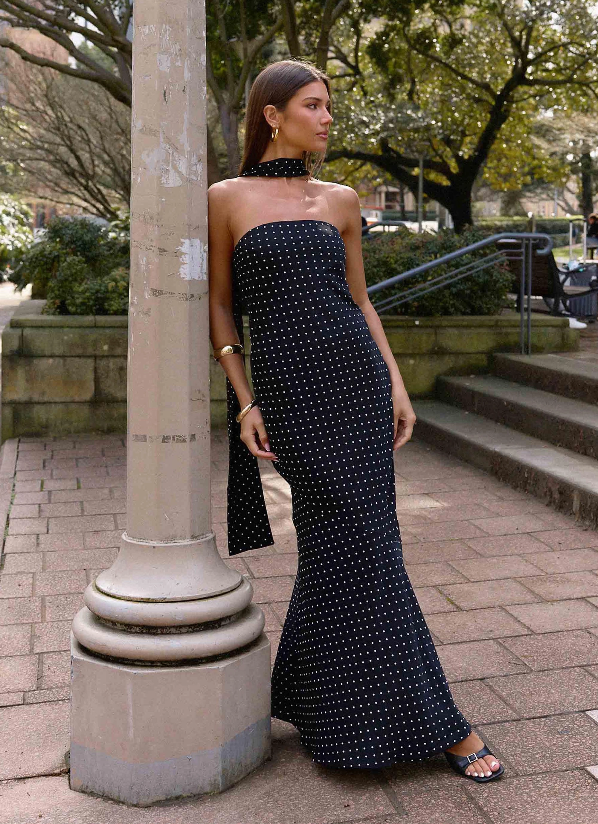 Polished Look Casual Lines Under The Pagoda Maxi Dress - Black Polkadot