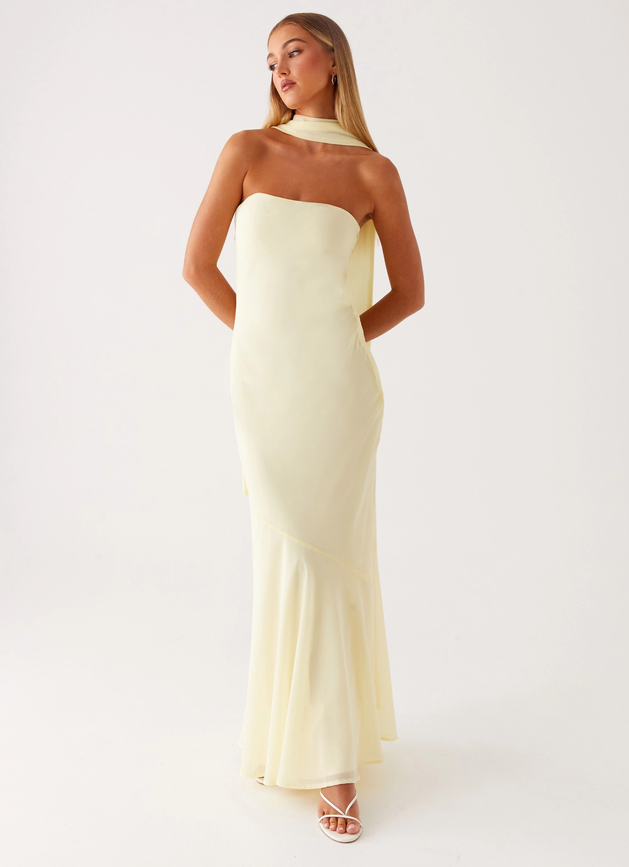 Under The Pagoda Maxi Dress - Yellow Front-Pocket