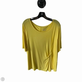 Top Short Sleeve By Investments In Yellow, Size: 1x Airflow Mesh Panels