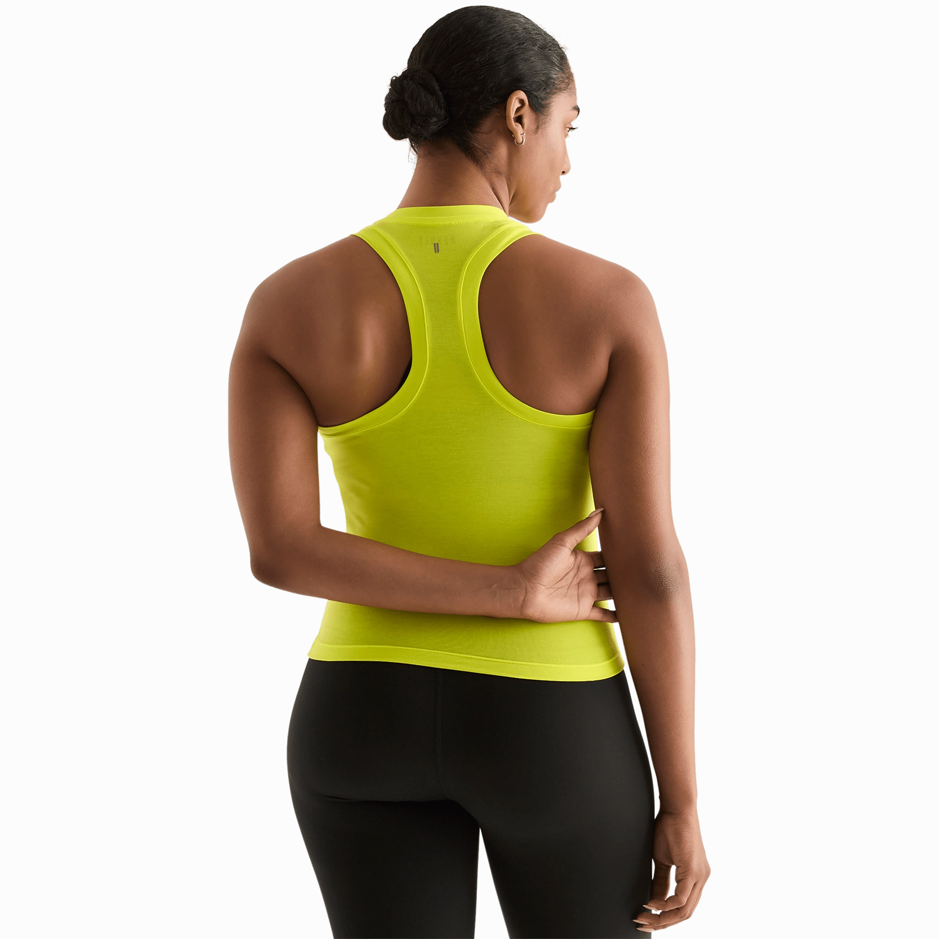 Women's NOBULL Fitted Tank Self Cleaning Coating VersatileLayering