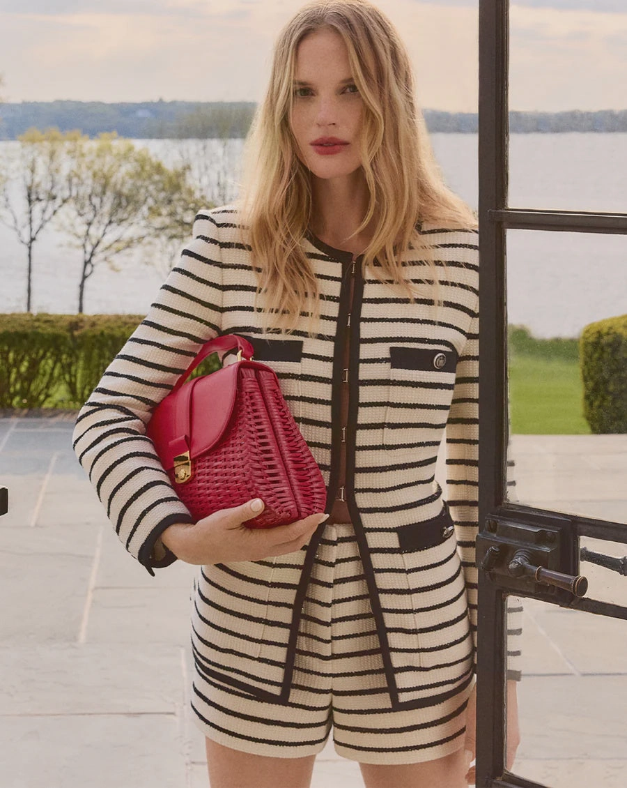 VB Foster Dickey Jacket in Ivory, Black WindproofDesign