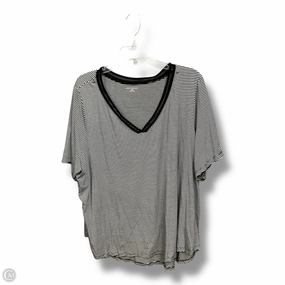 Travel Essential Top Short Sleeve By Lane Bryant In Striped Pattern, Size: 3x