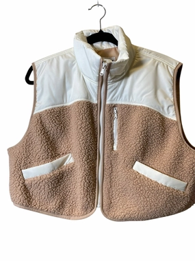 MoistureWickingTechnology Vest Faux Fur & Sherpa By Old Navy In Brown & Cream, Size: L