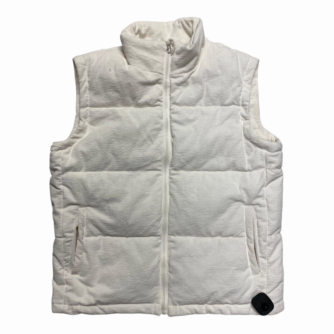 Reinforced Shoulders Clean Street Look Vest Puffer & Quilted By Thread And Supply In White, Size:M