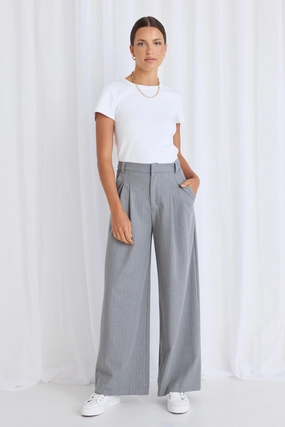 Vice Grey Pinstripe Pleat Front Manstyle Wide Leg Pant Flattering Comfort Wear