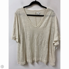 Top Short Sleeve By Wonderly In Cream, Size: 2x Bold colors Airflow Ventilation Design
