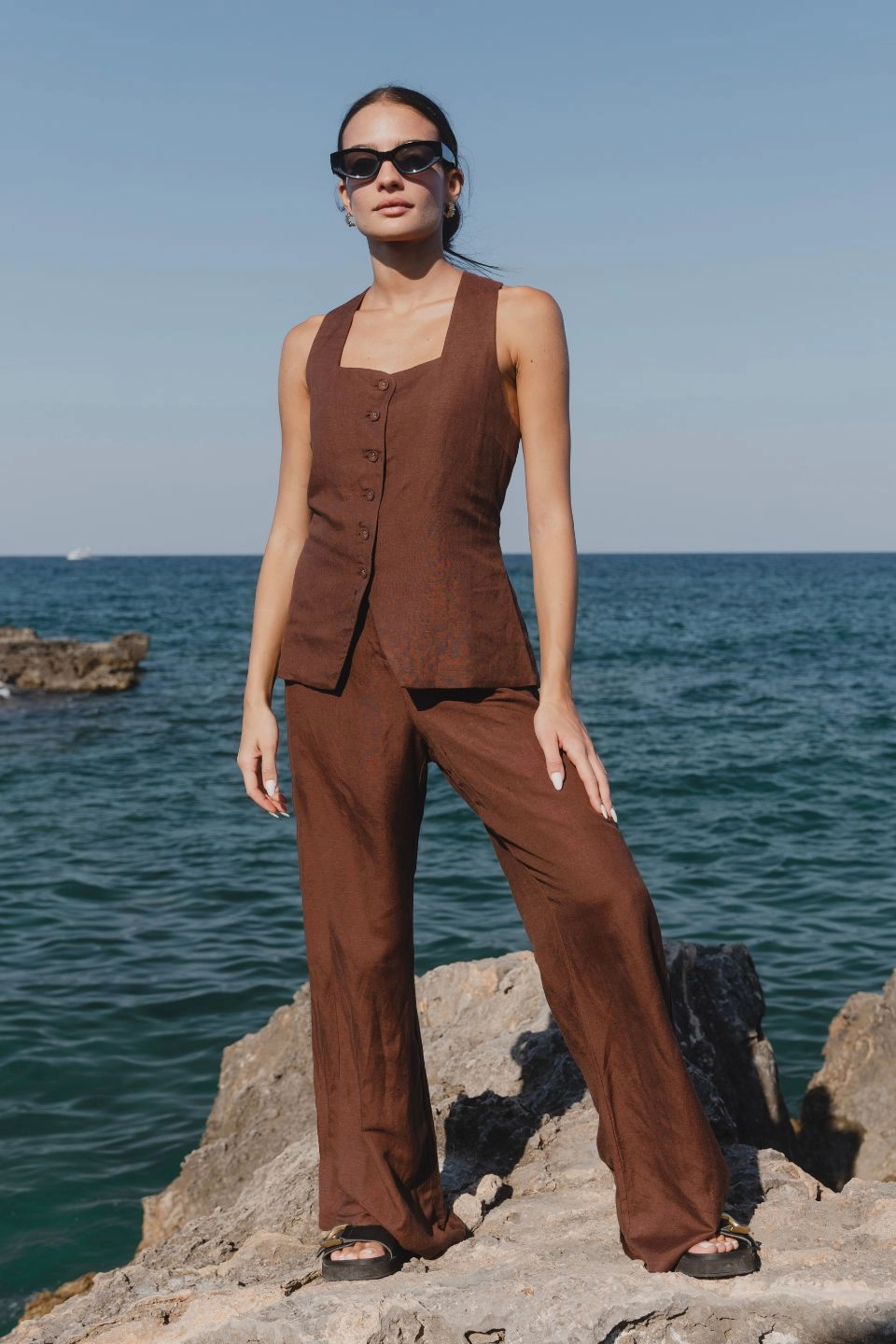 ThermalRegulatingLining All Season Versatility Island Chocolate Linen Pleat Front Wide Leg Pant