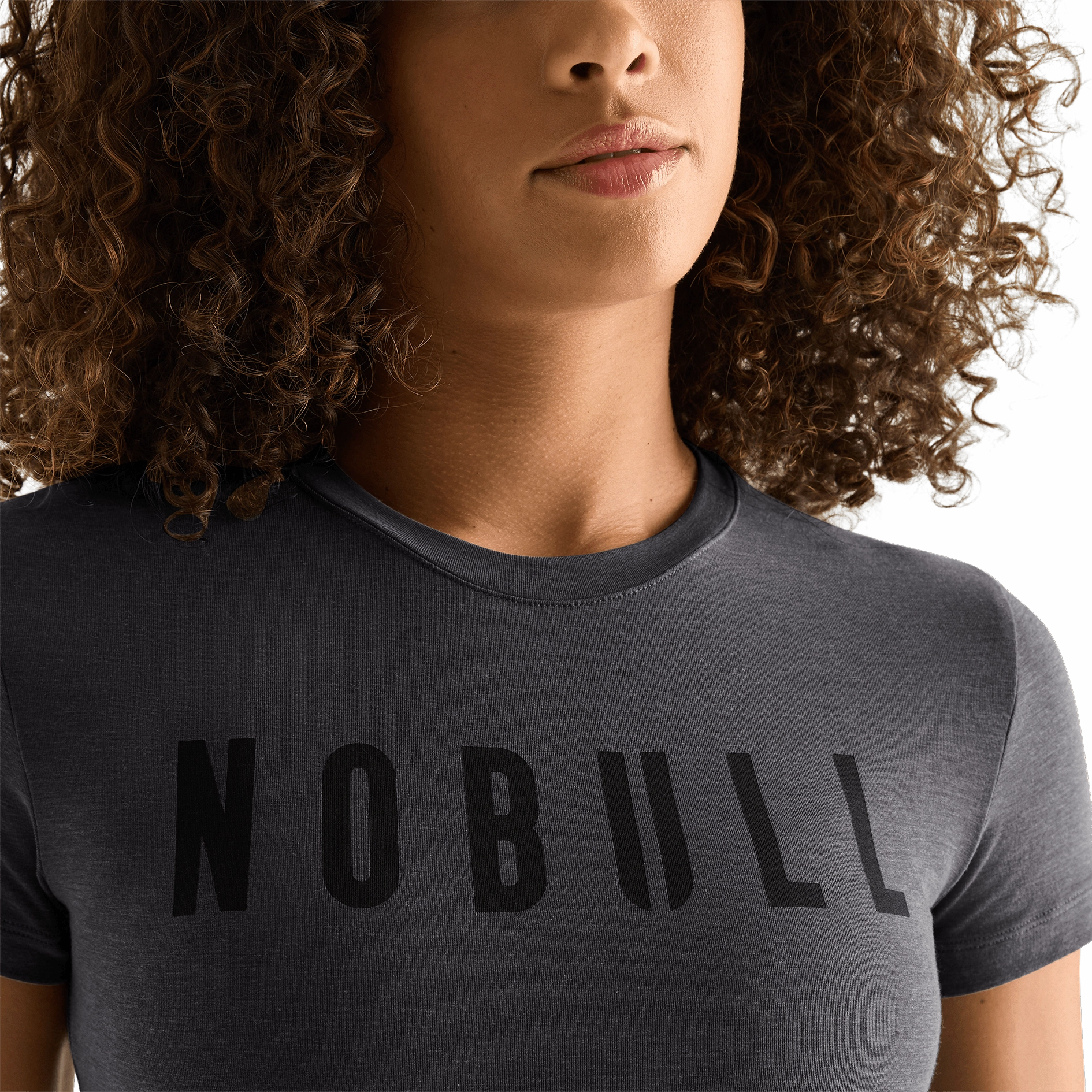 Tagless Collar Women's NOBULL Fitted Tee
