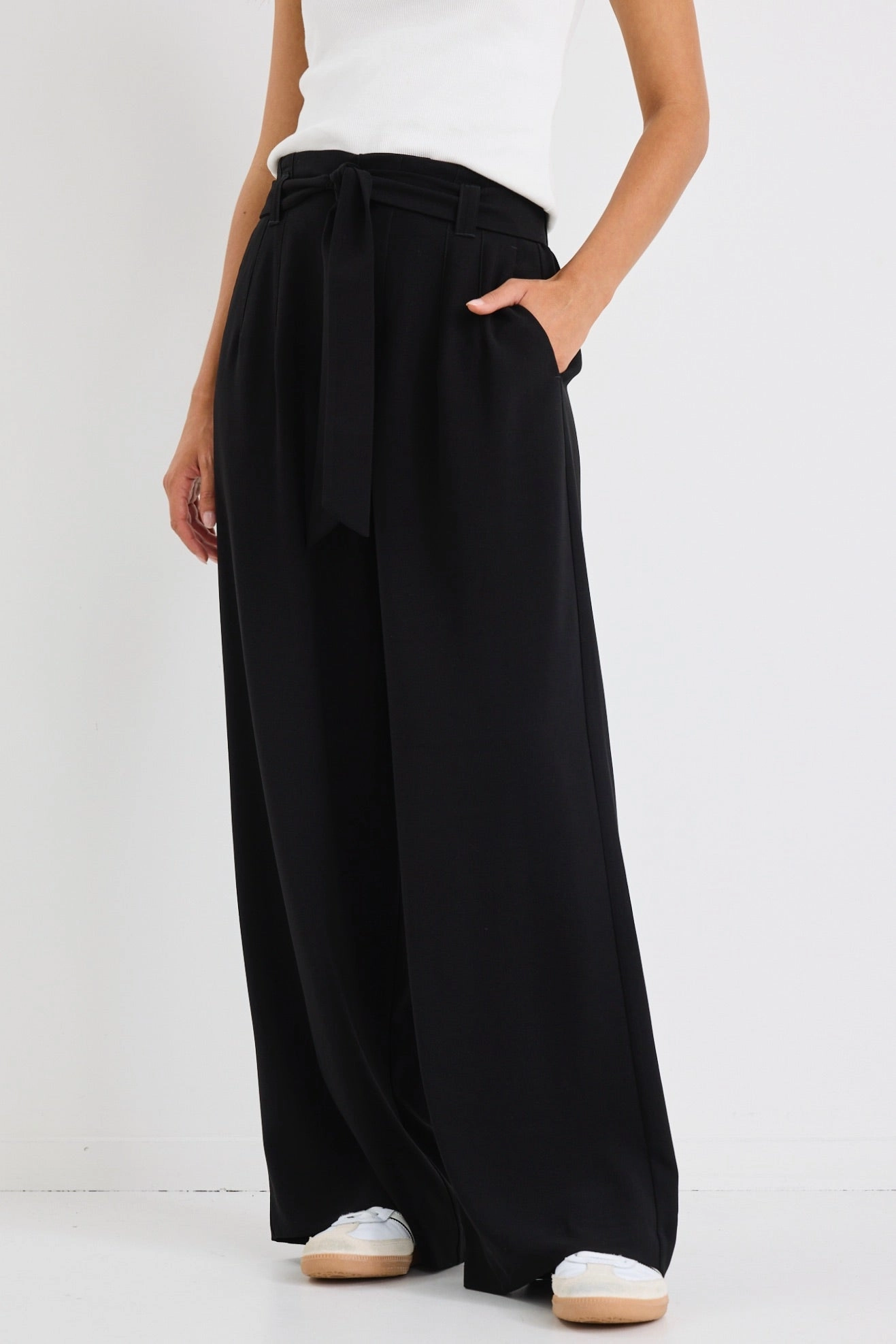 Perfect Layer WaterproofTechnology Sydney Black Crepe Wide Leg Tie Belt Pant