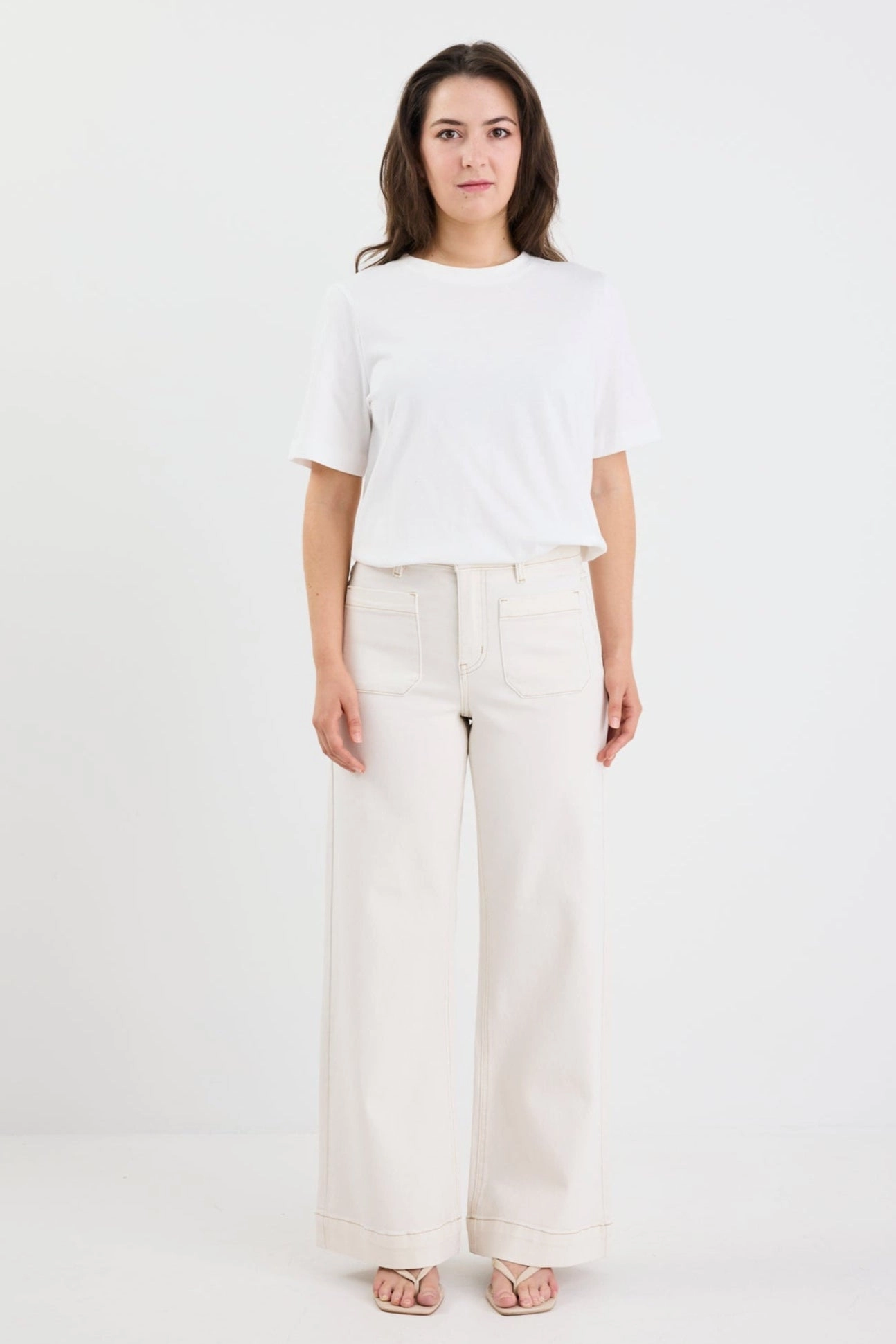 Zoey Ecru Petite High Rise Wide Leg Pocket Jean Comfortable Layers