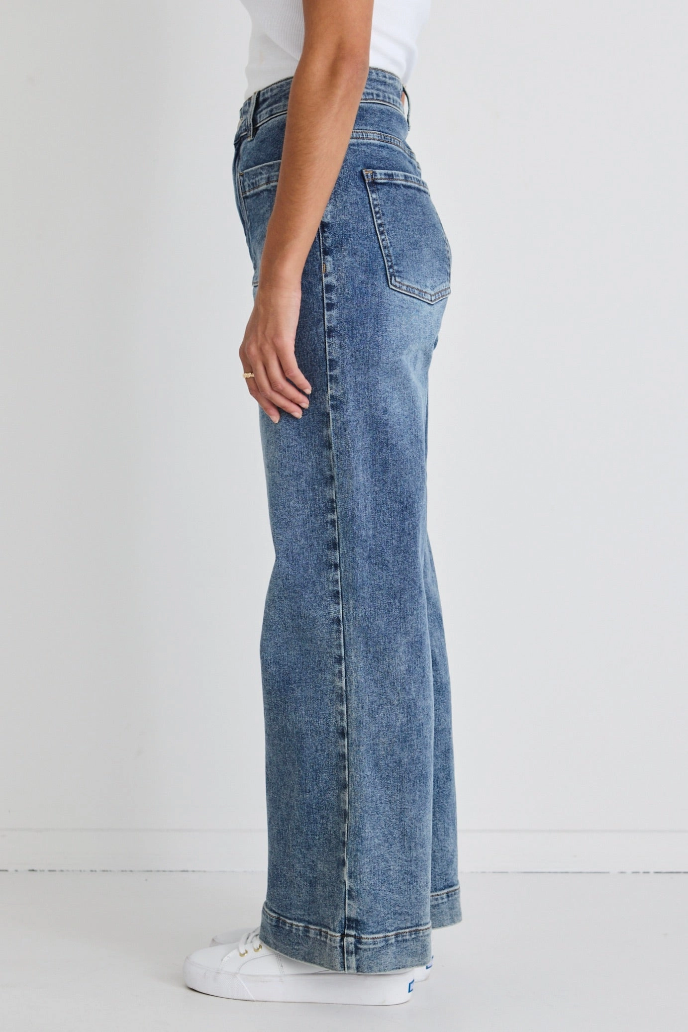 Zoey Mid Blue High Rise Wide Leg Pocket Jean Casual Vibe